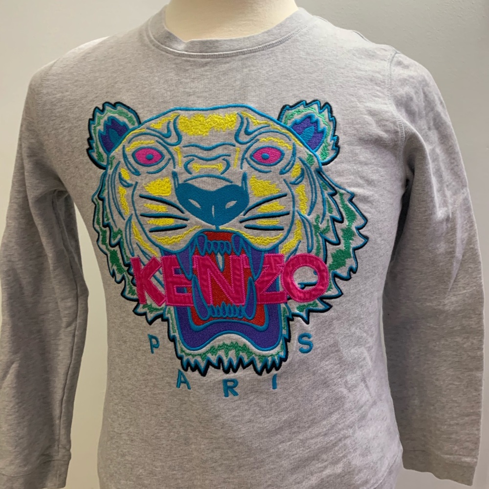 Kenzo sweater girls size L but fits like Medium and little Small